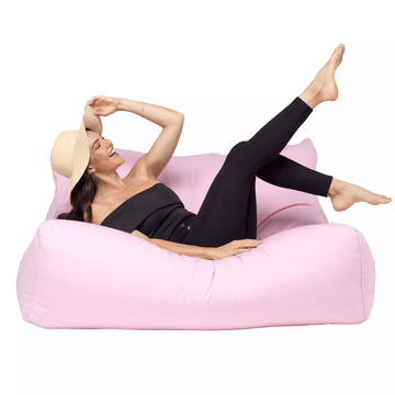 costa premium sweet lilac lady posing